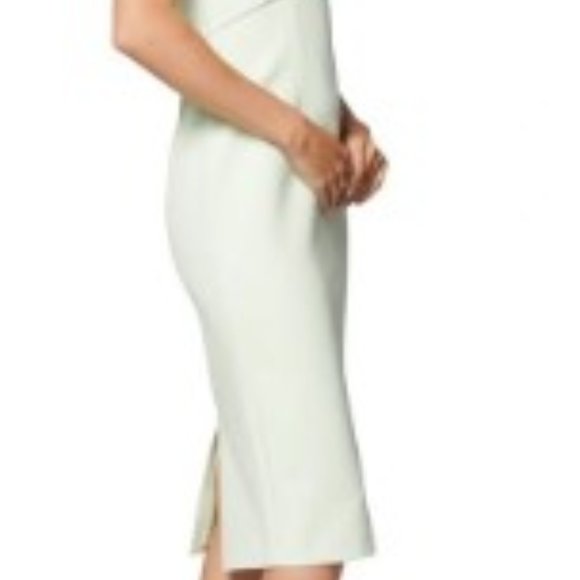 Forever New - Layla Cut Out Midi Dress  Soft Pistachio - Picture 4 of 7
